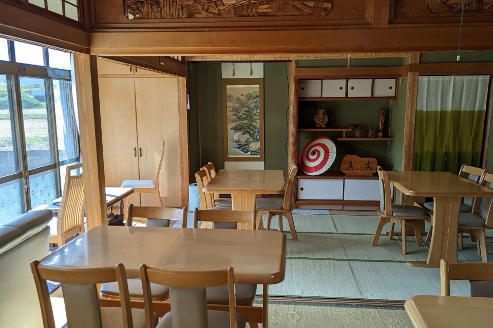 シルクの内観画像