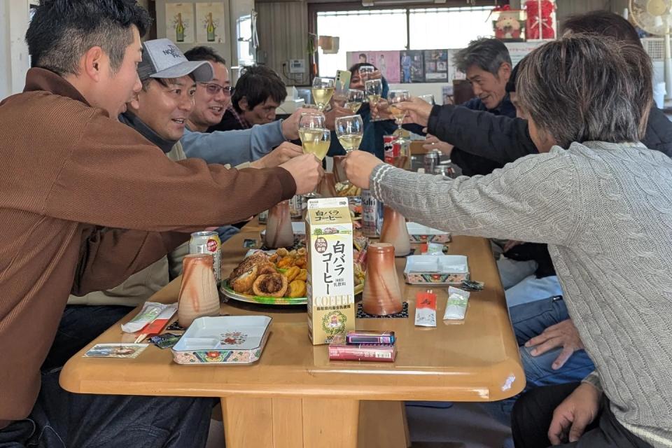 お客様同士で楽しむ様子